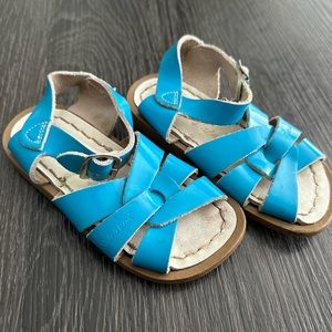 Blue Salt Water Sandals Size 7
